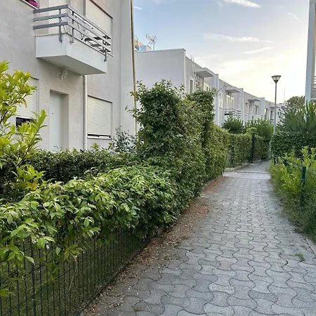Apartment Gjiri I Lalzit- Joy Apartments-kompleksi Lura 2
