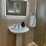Gjiri I Lalzit- Joy Apartments-kompleksi Lura 2 Δυρράχιο