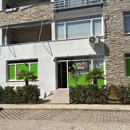 Gjiri I Lalzit- Joy Apartments-kompleksi Lura 2