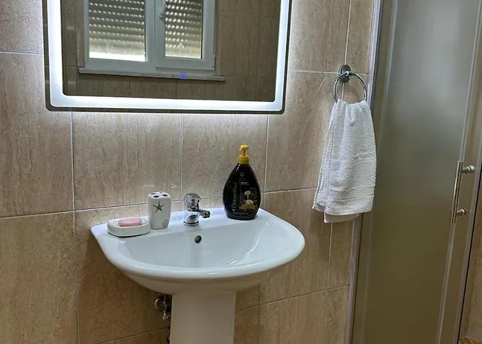 Gjiri I Lalzit- Joy Apartments-kompleksi Lura 2 Дуррес