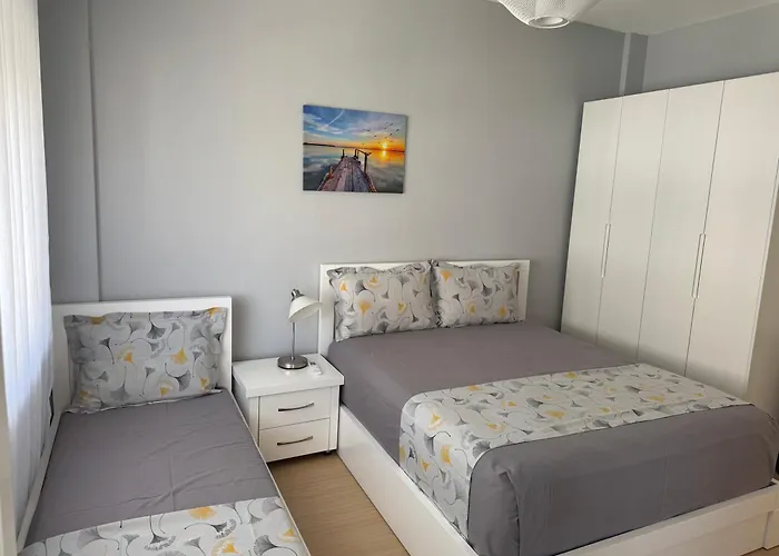 Gjiri I Lalzit- Joy Apartments-kompleksi Lura 2