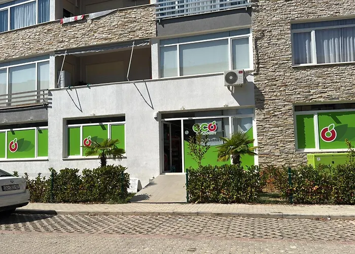 Gjiri I Lalzit- Joy Apartments-kompleksi Lura 2